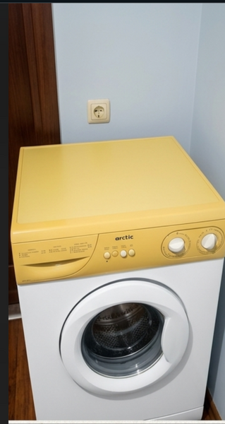 Berceni, proprietar garsoniera metrou D. Leonida cu loc parcare si centrala